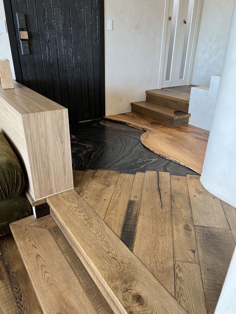 Cremorne, The Grange (mixed boards), Custom colour