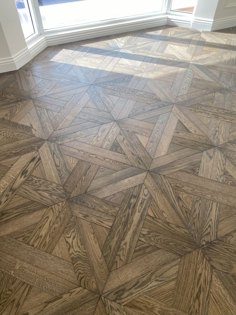 Illawong, Heritage Cross 600x600 mm, Heritage