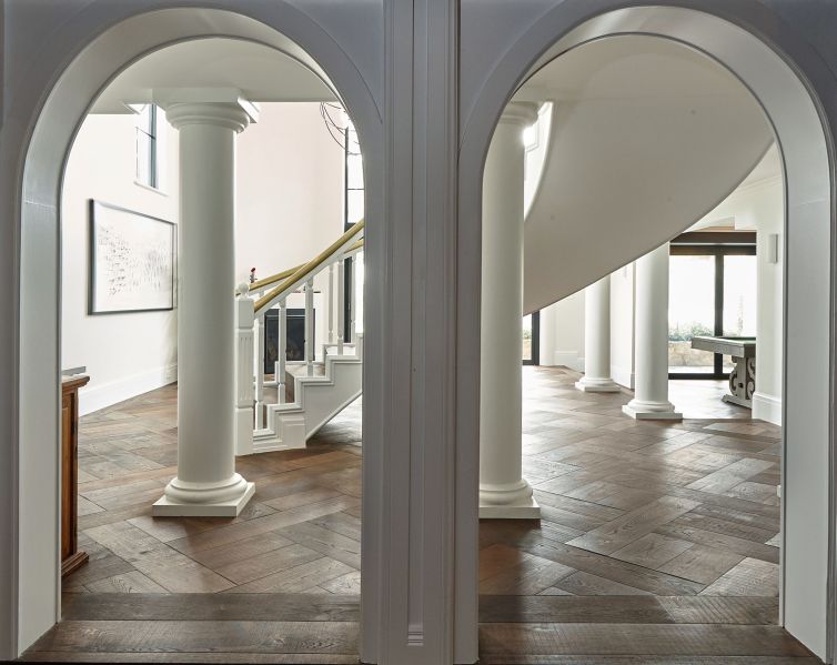 Vaucluse, Sawn board, Basketweave